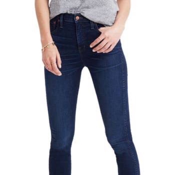 Madewell 10 Inch High Rise Skinny Jeans Dark Wash - Picture 2 of 7